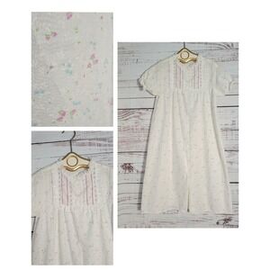 VTG Floral White Cottagecore Seersucker Nightgown Small Prairie Peasant Romantic